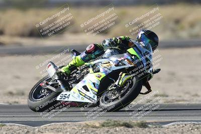 media/Nov-02-2025-CVMA (Sun) [[337aff29ab]]/Race 12-Formula Superbike-Supersport Open/